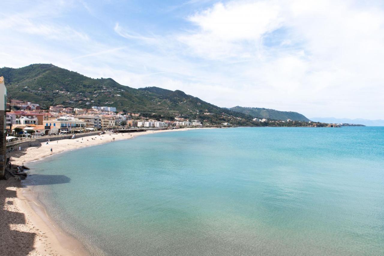 Meravigghia Apartment Cefalù Esterno foto